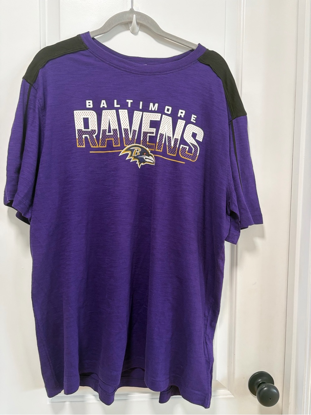 Baltimore Ravens NWT Men’s size XL NFL Apparel Purple Short Sleeve T-Shirt